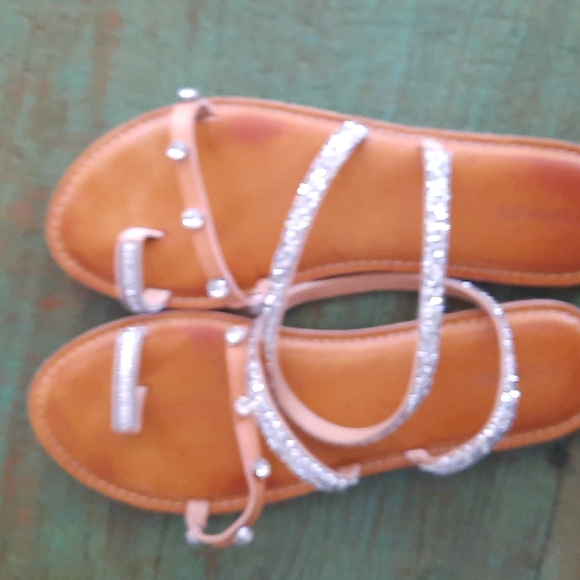 Express size 10 women's brown, sequined sandals, excellent used condition - Picture 7 of 9